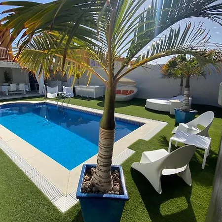 Olivia Holidayhouse מספאלומס