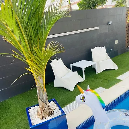 Olivia Holidayhouse *